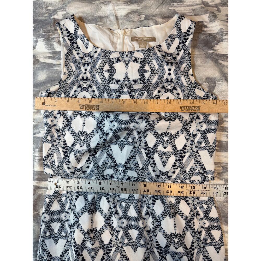 Banana Republic Mini Geometric Overlay Sleeveless Dress Blue White size 0 Petite - Picture 8 of 10